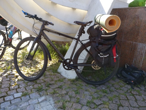 Вы хотите поговорить о том, что Павел преодолел с этим сетапом 1300 километров, из которых около трёх сотен - по песку?