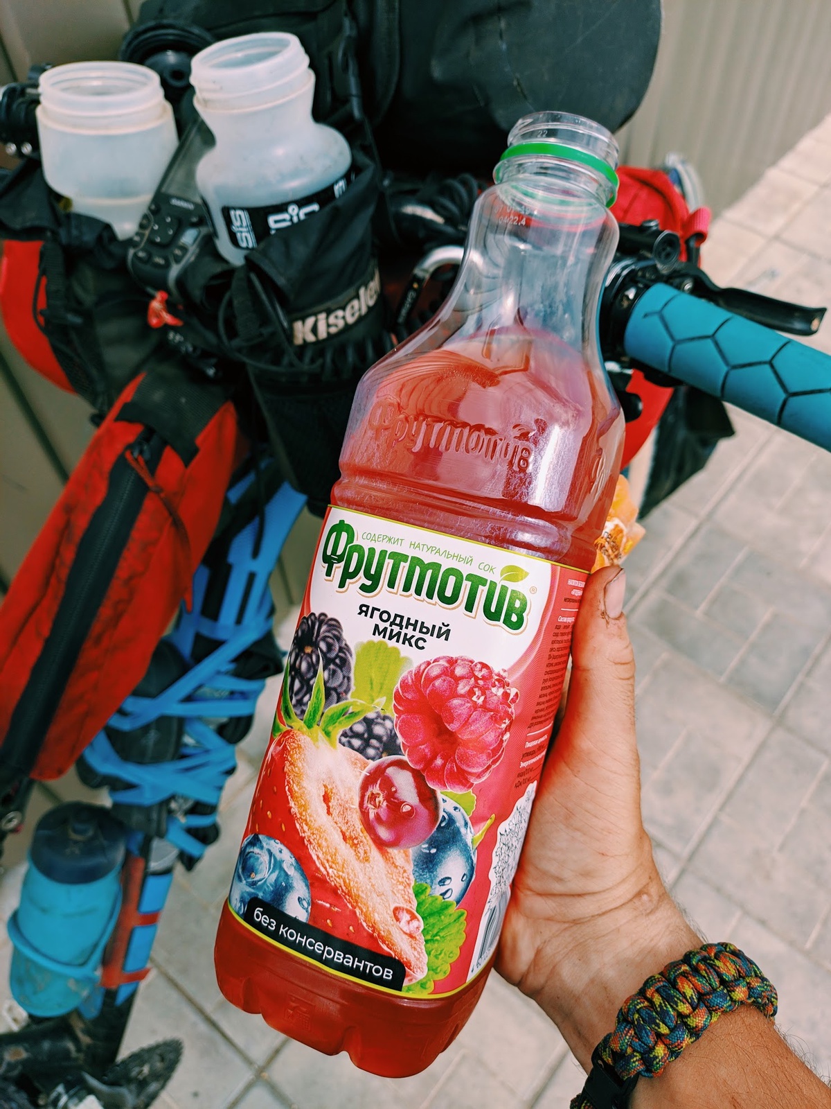 В Клетской. Пошли наконец места с моим любимым топливом. Теперь точно заживу.